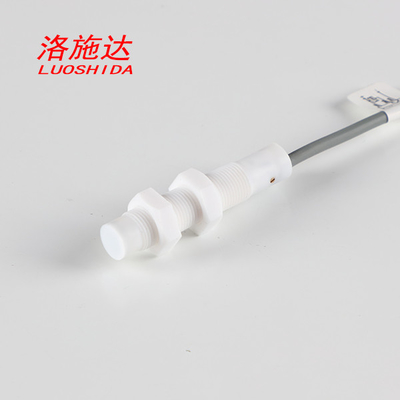 Cylindrical Capacitive Proximity Sensor DC M12 PTFE Corrosion Resistant With Cable Type