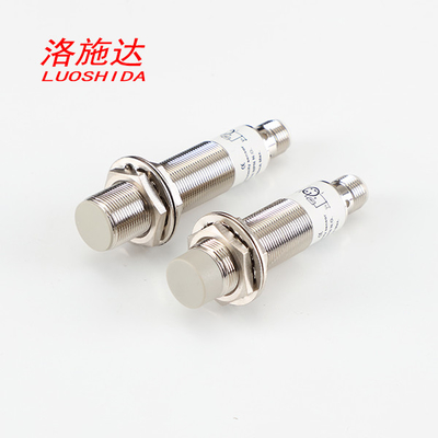 DC M18 Cylindrical Long Distance Inductive Proximity Sensor For Metal Detection