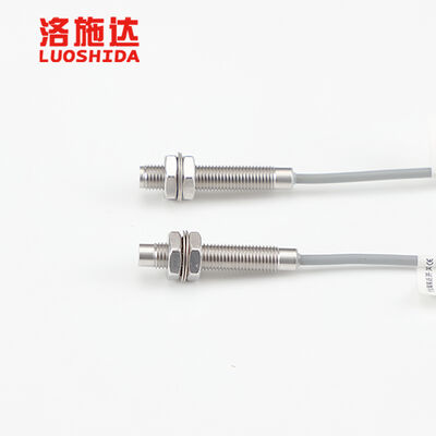 M8 IP67 Waterproof M8 Cylindrical Inductive Proximity Sensor 1-6mm Detect Iron Steel Metal NPN/PNP NONC DC 10-30V 2、LUOSHIDA LSD-M8 IP67 Waterproof M8 Cylindrical Inductive Proximity Sensor 1/2/3/4