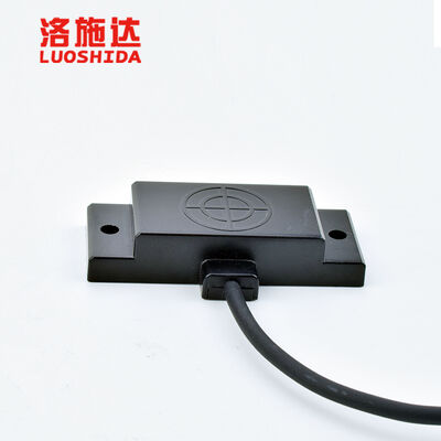 Capacitive Proximity Sensor NPN/PNP Output Detects Metal Non-Metal Objects 10mm Sensing Distance 10-30V