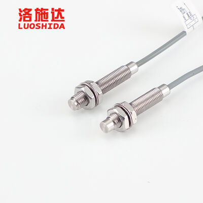 M8 IP67 Waterproof M8 Cylindrical Inductive Proximity Sensor 1-6mm Detect Iron Steel Metal NPN/PNP NONC DC 10-30V 2、LUOSHIDA LSD-M8 IP67 Waterproof M8 Cylindrical Inductive Proximity Sensor 1/2/3/4